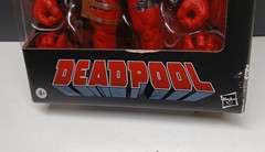 Marvel Legends Venompool Deluxe Deadpool Target Exclusive Figure ( BOX DAMAGE )
