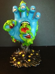 TROLL GOBLIN Y2K Custom Kidrobot Santa Cruz Skateboards Screaming Hand Figure
