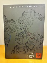 Brand New Sealed Robosen Megatron G1 Flagship Transformer Robot Limited Edition