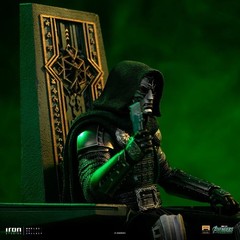 D23 Doctor Doom on Throne Avengers: Doomsday Art Scale1/10 Iron Studios IN STOCK