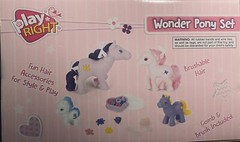2019 Play Right Wonder Pony Set in light and dark purple, pink & white