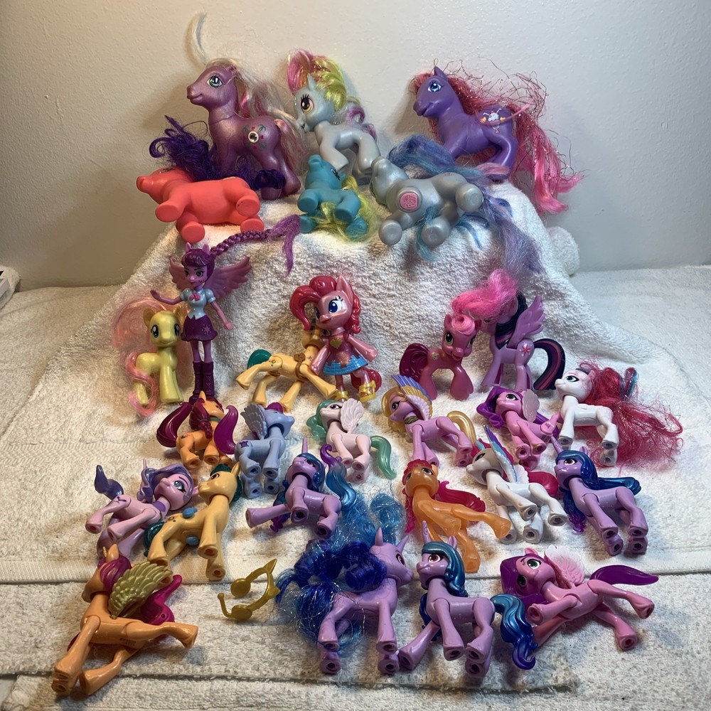 Various My Little Pony Toy Figure LOT Vintage & New Generation Over 25 Pony Lot
