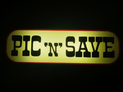 Retro Pic ‘n’ Save Store logo 10″ lightbox sign retro store sign display picnsav