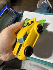 Playskool Heroes Transformers Rescue Bots Academy Bumblebee 1-Step Ages 3+