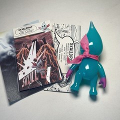 RX-NEMESIS skull drop Sofubi Figure Realhead