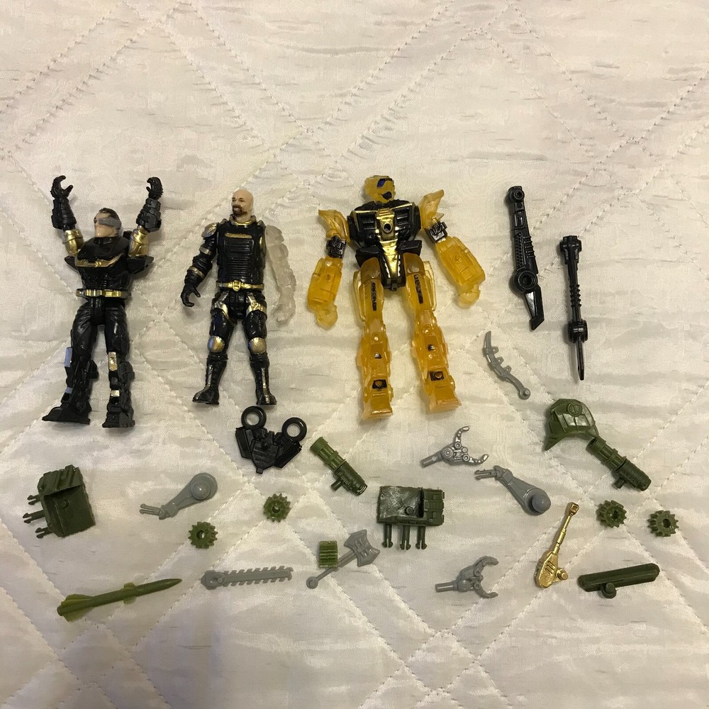 3 Final Faction Action Figures with accessories