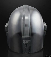 Star Wars The Black Series The Mandalorian Premium Electronic Helmet NEW