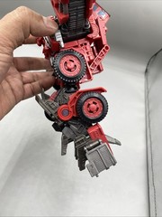 Transformers Studio Series 66 Leader Class Overload Constructicon Figure