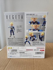 Sh FIGUARTS Super Saiyan Vegeta Action Figure Dragon Ball