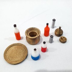 Cantina Bottles for 3.75 IN FIGURE DIORAMA