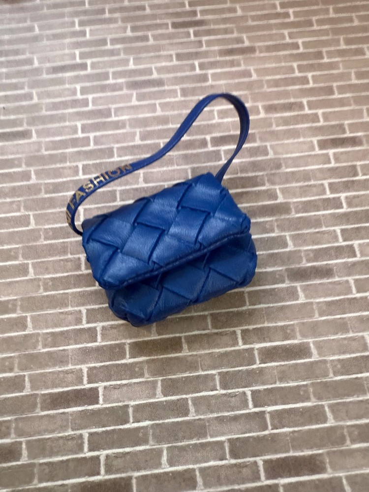 ZURU Mini Brands Fashion Series 1-2-3-4 Purses and Shoes-See description