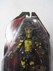 2013 Neca Predator WASP PREDATOR 7.5″ Figure w/ Staff impaled Xenomorph Head