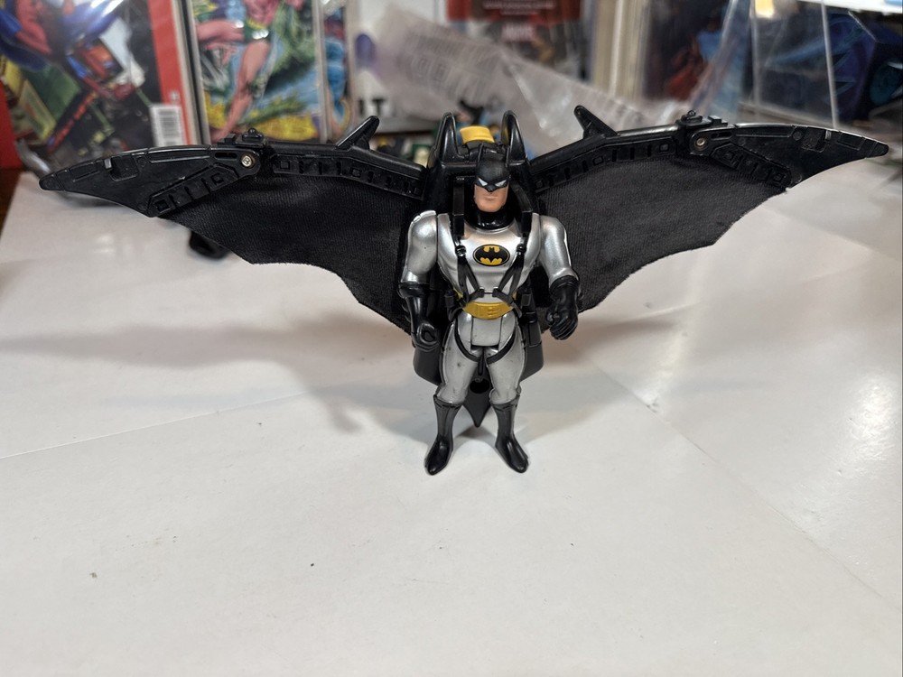 BATMAN The Animated Series MECH WING Batman 1992 1993 Kenner Hasbro DC universe