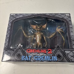 Gremlins 2 The New Batch: Bat Gremlin Figure Unopened! Wear To Box