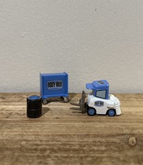 Mattel Disney Pixar Cars Race O Rama Easy Idle Pitty With Tool Chest & Tires
