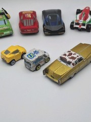 Disney Pixar Cars Lot Of 7 Die-cast & Plastic Some Missing Paint and Flaws