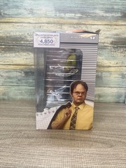 McFarlane Movie Maniacs The Office Dwight Schrute 6″ Posed Figure Box Has Damage