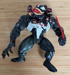 Vintage 1996 Toy Biz Marvel Spider-Man “Venom The Madness” Action Figure Toy