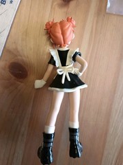 POP MART x Peach Riot Rush Hour series figure – housekeeping Gigi (open, no box)
