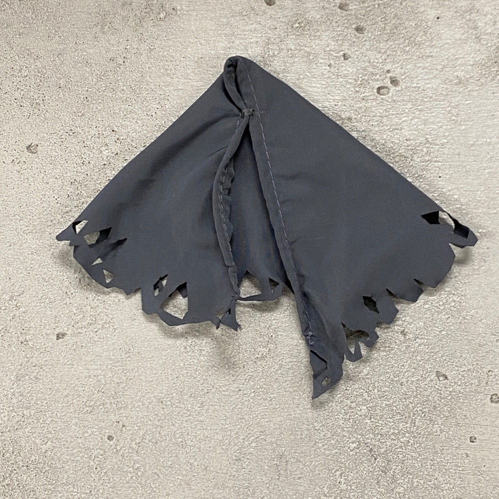 SU-375-C-MAN: Wired cape for 3.75″ Star Wars Vintage Mandalorian – Dark Grey