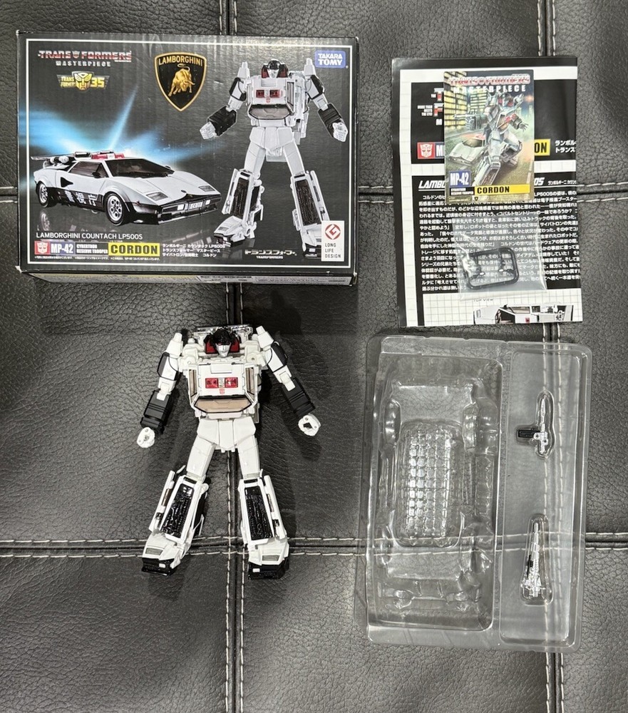 Transformers Masterpiece MP-42 Cordon (Authentic, NOT KO)