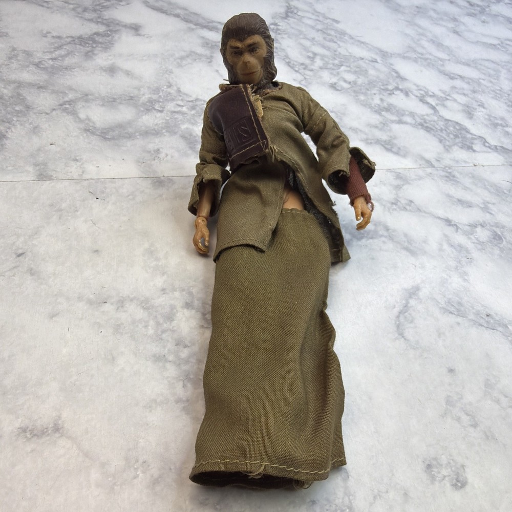 MEGO PLANET OF THE APES DR. ZIRA ACTION FIGURE 1974 VINTAGE