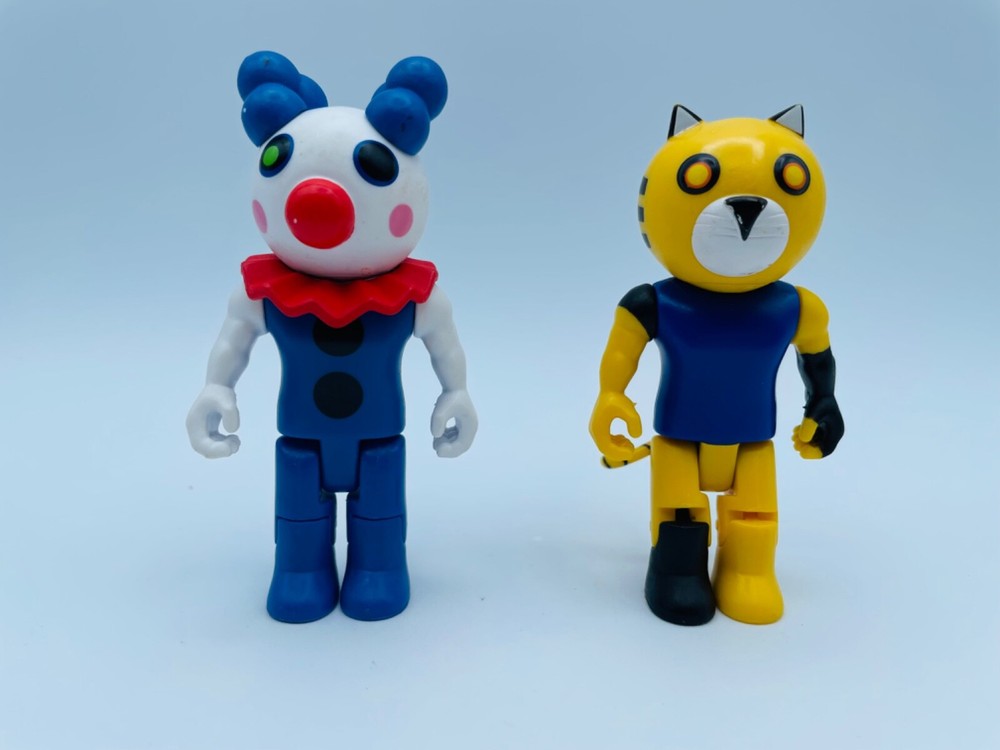 Roblox Piggy Series 1 Piggy & Tigry 3.5″ Action Figure Mini Toon Phat Mojo Loose