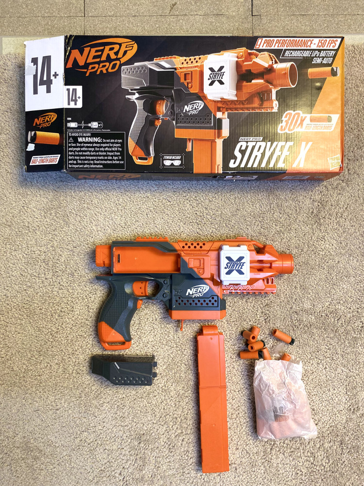 Nerf Pro Stryfe X Dart Blaster: Battery, 30 HL Darts, Magazine, Glass & Charger.