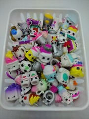 SHOPKINS Lot of 25 Random Pick Mixed colors Seasons 1 2 3 4 5 6 7 8 9+