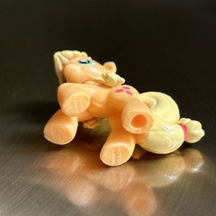 My Little Pony Blind Bag “APPLEJACK” (from various sets) Mini FIM