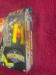WWE Elite Wrestlemania Hulk Hogan new in box defender case