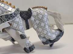 Papo Medieval Knight Action Figure Fantasy Cavalry Horse Unicorn Silver Gold