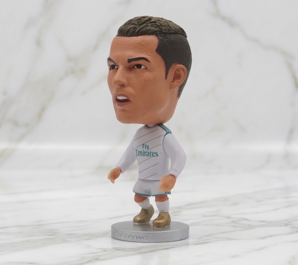 Cristiano Ronaldo CR7 Real Madrid Soccer Mini Figure Collectible Statue Toy