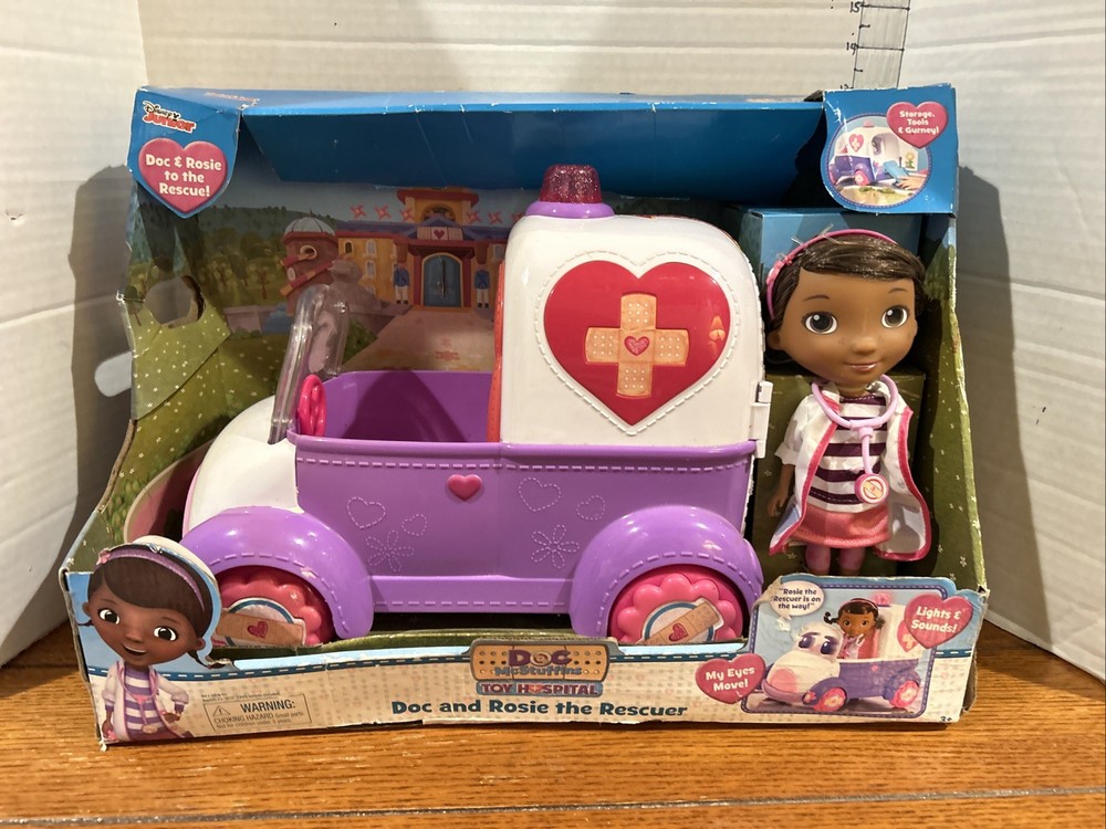 Doc McStuffins ” DOC & ROSIE THE RESCUER ” BRAND NEW WITH ACCESSORIES