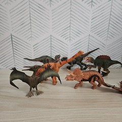Dinosaurs Figure Toy LOT of 7 Multiple Dinosaurs. Triceratops Pachycephalosaurus