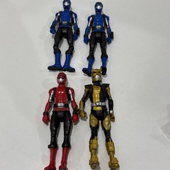 Lot Of 4 Power Rangers Beast Morphers Lightning 6” Figures Blue Gold Red