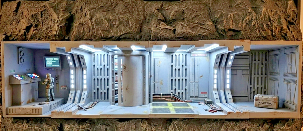 1:18 Scale Imperial Corridors: For 3.75 inch Figures 6-Piece Sci-Fi Diorama Set