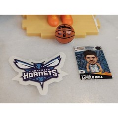 Zuru 5 Surprise NBA Ballers: Charlotte Hornets – Lamelo Ball Figure + More