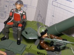 VINTAGE HASBRO G.I. JOE ARTILLERY ASSAULT: FEAT. ’82 HEAVY LASER AND ’84 SLUGGER