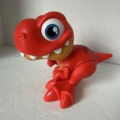Zuru Smashers Junior Dino Dig Red T-Rex Action Figure 6″ Dinosaur Toy Blue Eyes