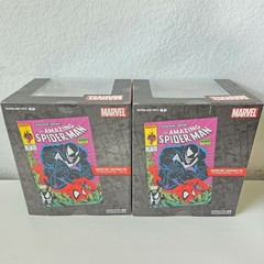 McFarlane Toys Marvel Amazing Spiderman Venom Autograph Series & Regular Edition