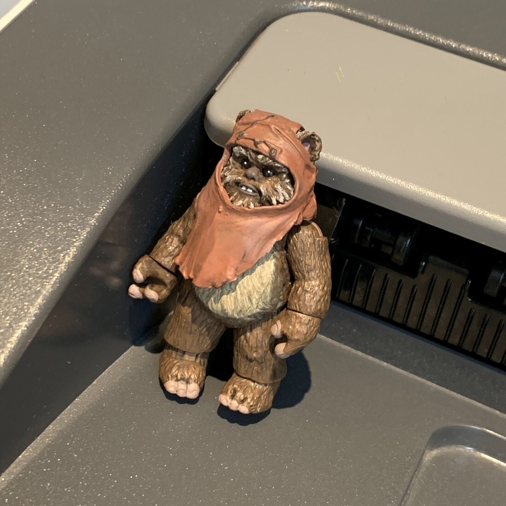 Star Wars Vintage Collection Return of the Jedi WICKET Ewok VC27 2010 figure #4B