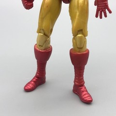 Hasbro Marvel Universe Iron Man 4.25″ Action Figure Posable Red & Gold