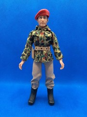 Mego Lion Rock World War II British Paratrooper WW2 Brave Soldiers / War Heroes