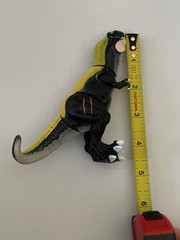 Zuru 5 Surprise Dino Strike Series 4 Jurassic T-REX