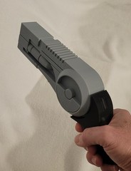 Batman Arkham City 1:1 Scale Grapnel Prop Gun