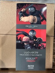 Kaiyodo Revoltech Amazing Yamaguchi Ninja Gaiden 3 Ryu Hayabusa Figure w/ Bonus