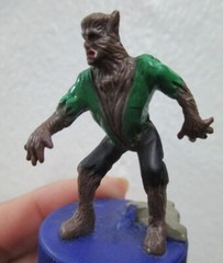 wolfman miniature model spooky mini figure 40 mm 1:34 dollhouse not sent to USA