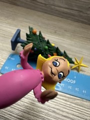McFarlane Toys Dr. Seuss How the Grinch Stole Christmas! Cindy Lou Who *Details*