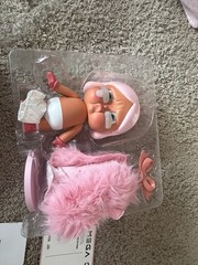 POP MART Mega Crybaby 400% Crying in Pink CRYBABY Action Figure w/ Accessories.